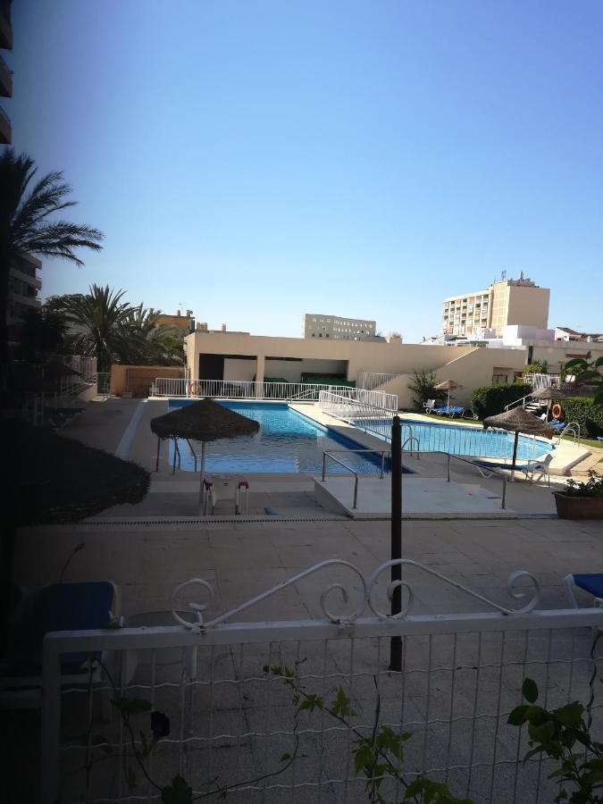 2 Dormitorios, 5 Personas, Piscinas, 10 Min Playa, Plaza La Nogalera トレモリノス エクステリア 写真